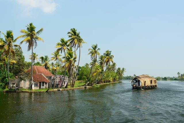 kerala-houseboat